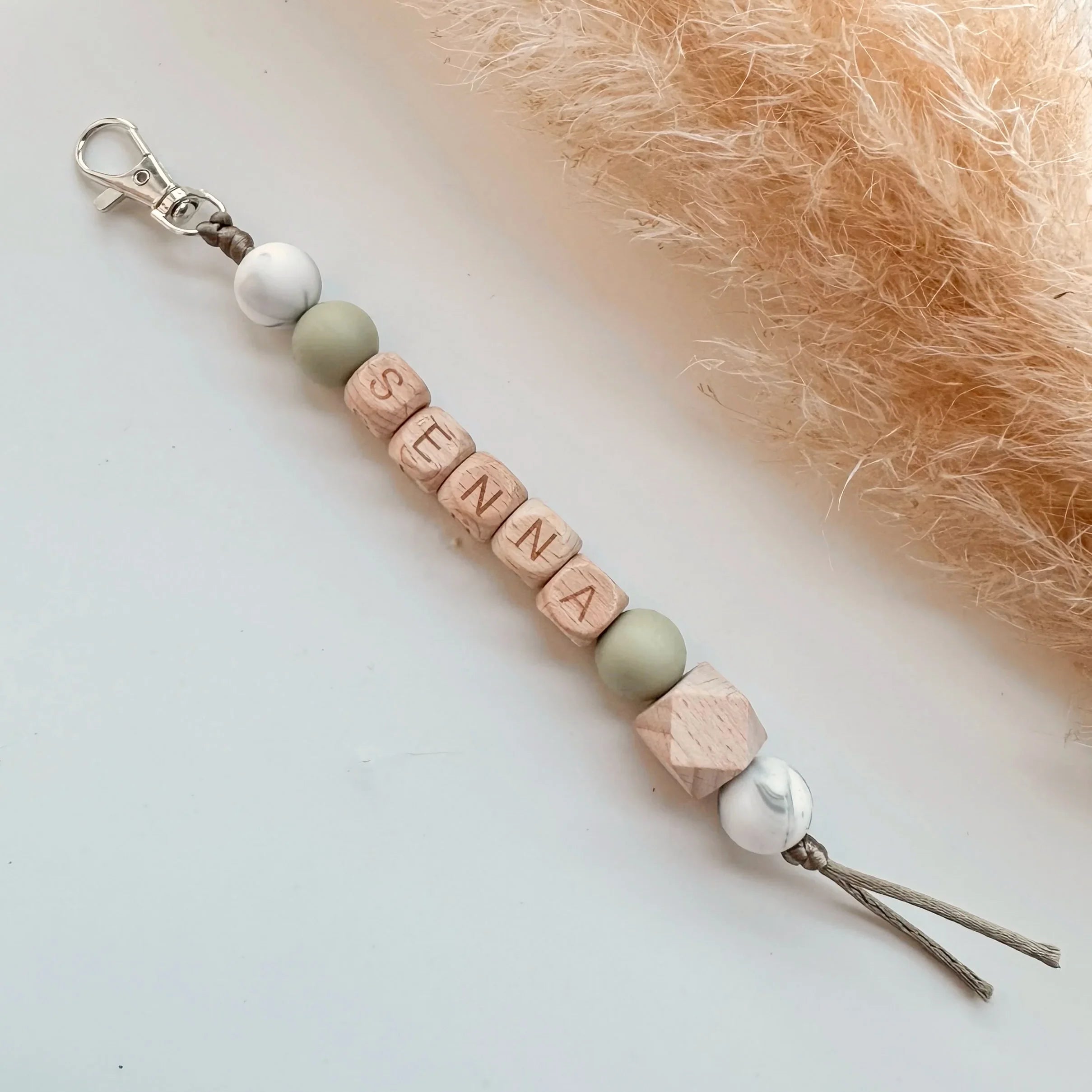 Schlüsselanhänger mit Namensschild, marmorgrün