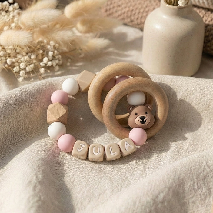 Bijtring met naam beertje roze