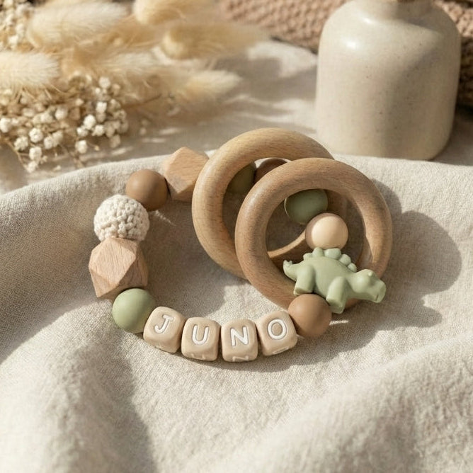 Bijtring met naam dino