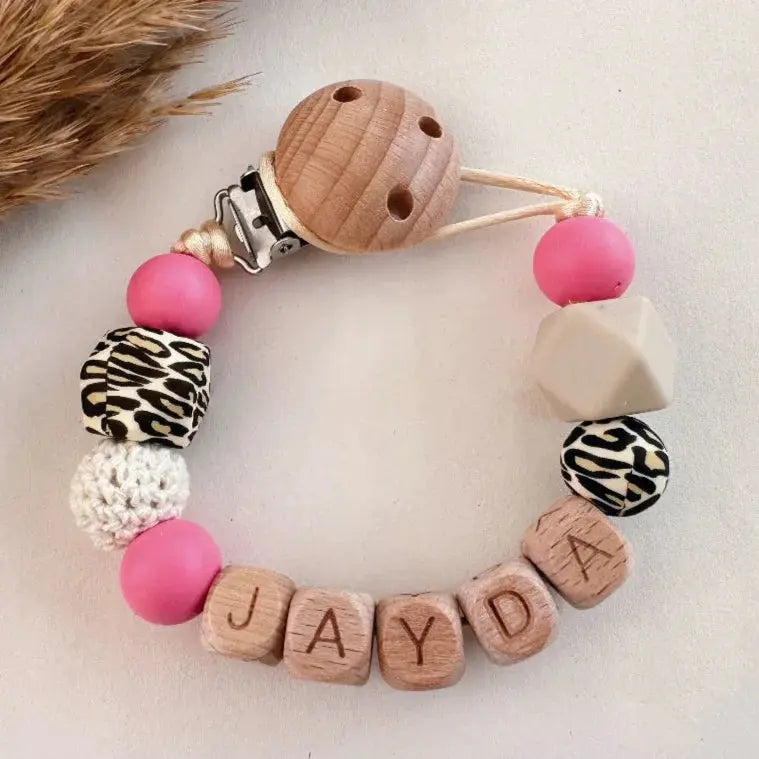 Speenkoord met naam – Panter Roze - MiniDulce