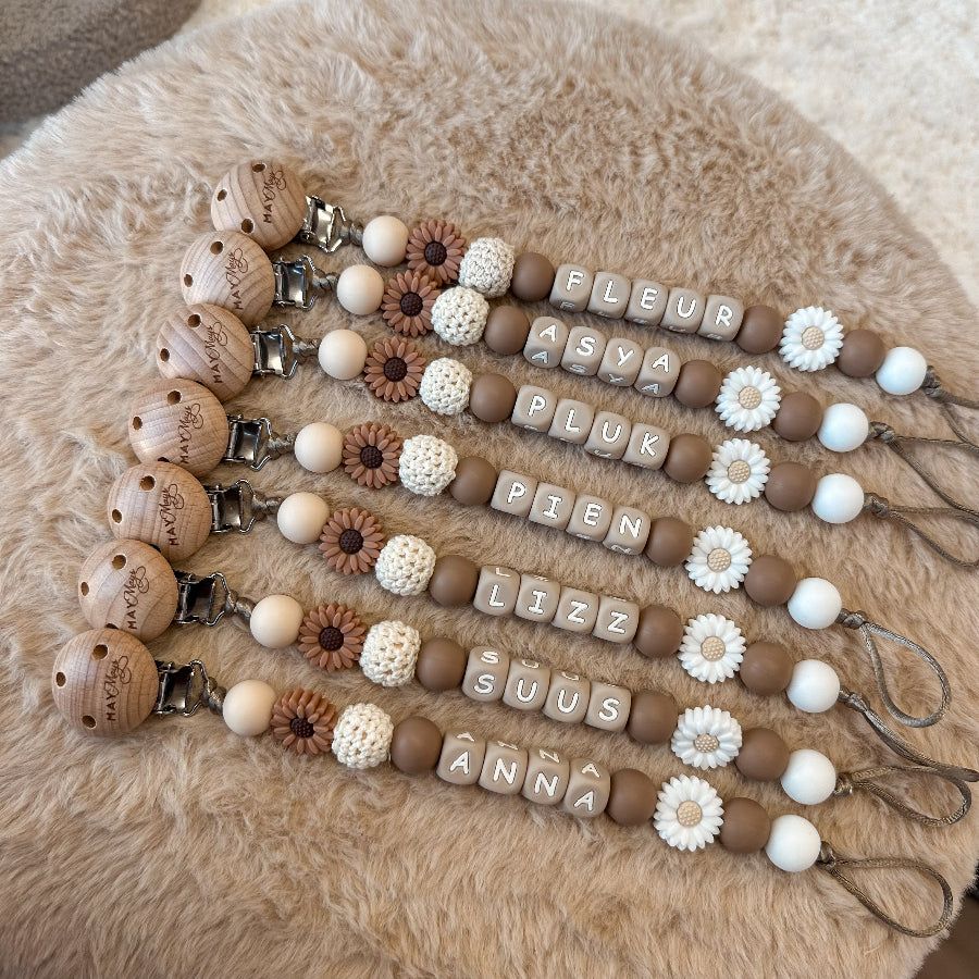 Speenkoorden met naam | Bloem Bruin Wit