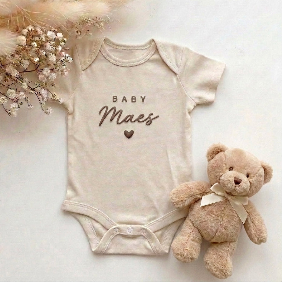 rompertje met naam beige taupe
