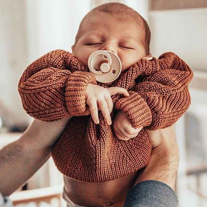 BIBS Colour Vanilla en Dark Oak Speen | Rond | Maat 2 (0-36 m) - May Mays