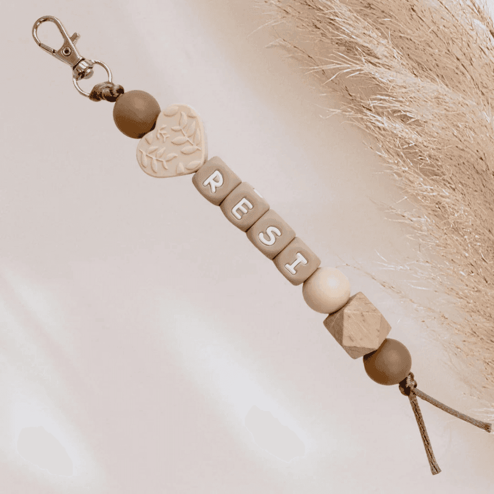 Sleutelhanger met naam hartje naturel - May Mays