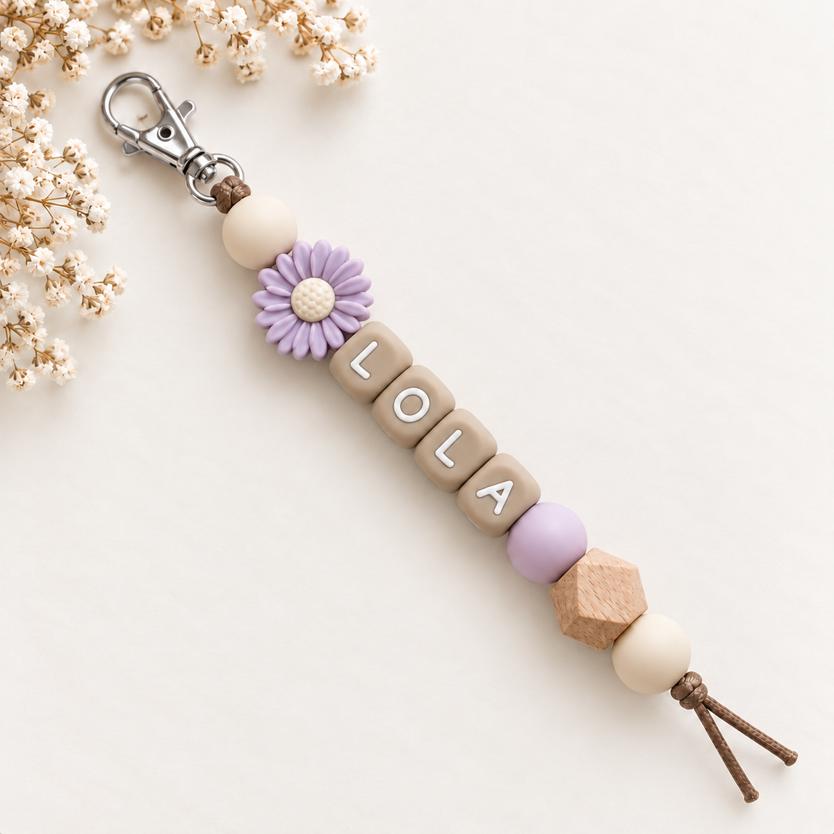 Sleutelhanger met naam bloem lila