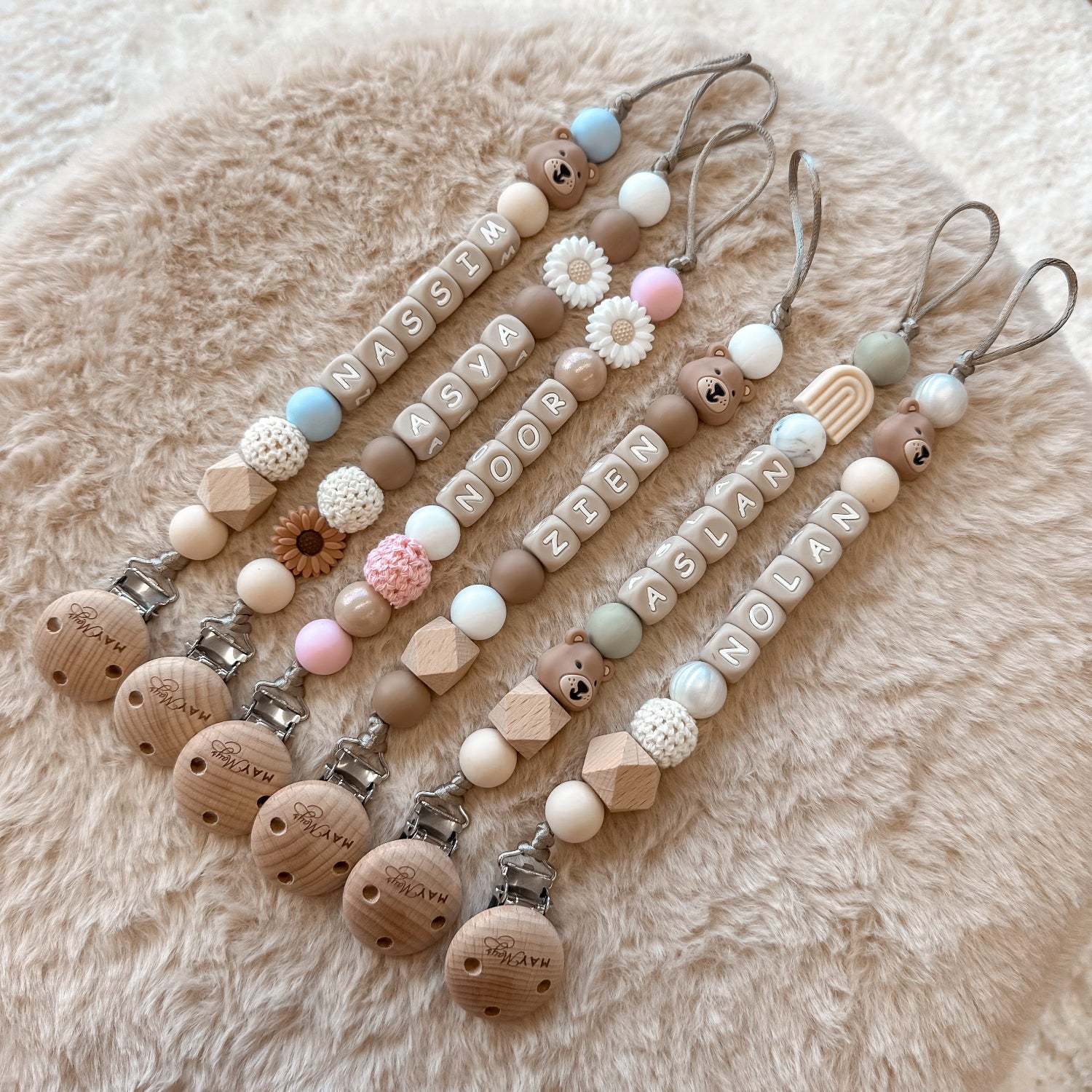 speenhangers met naam May Mays