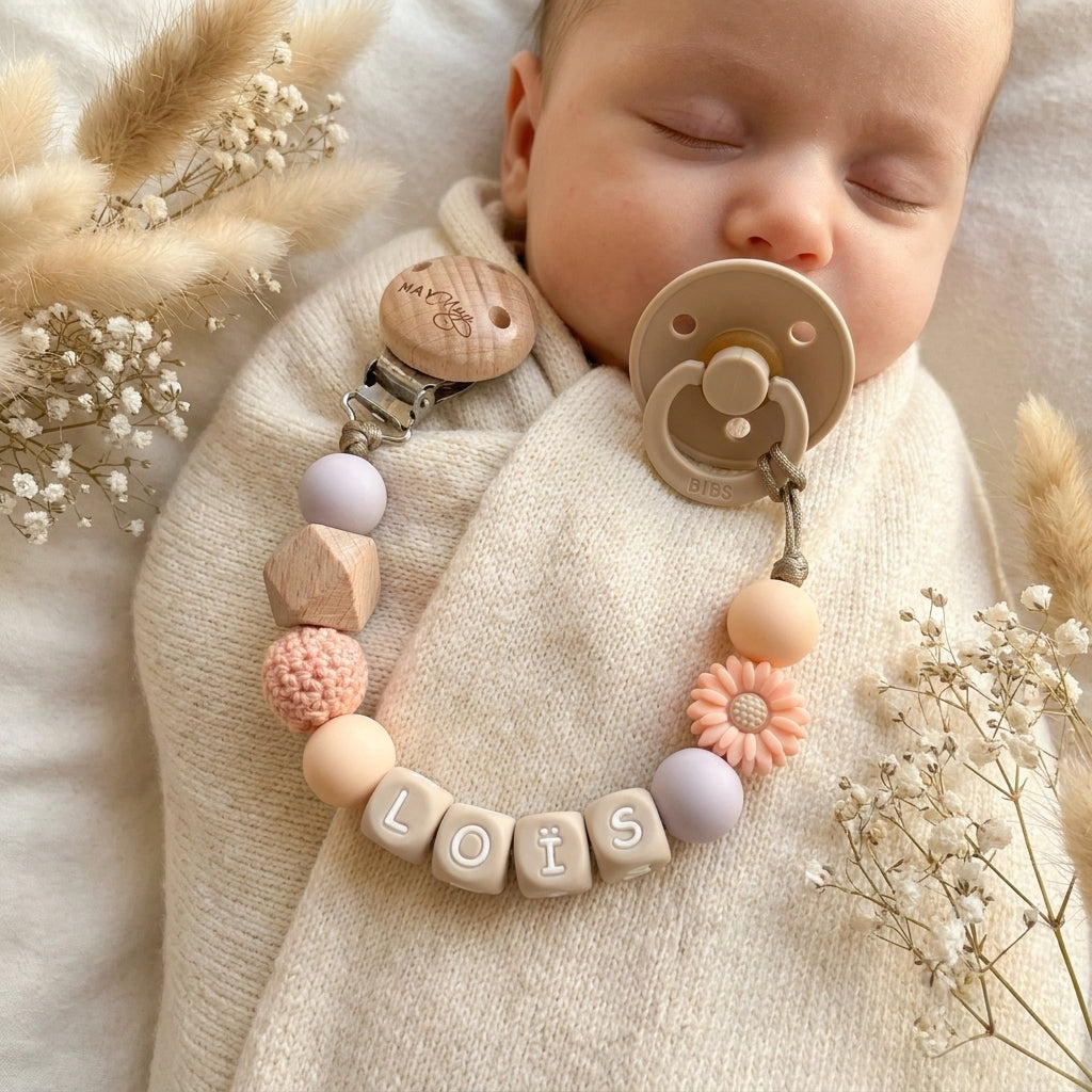 Speenkoord met naam pastel bloem - May Mays