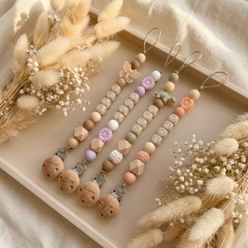 Speenkoord met naam zalm beige bloemetje - May Mays
