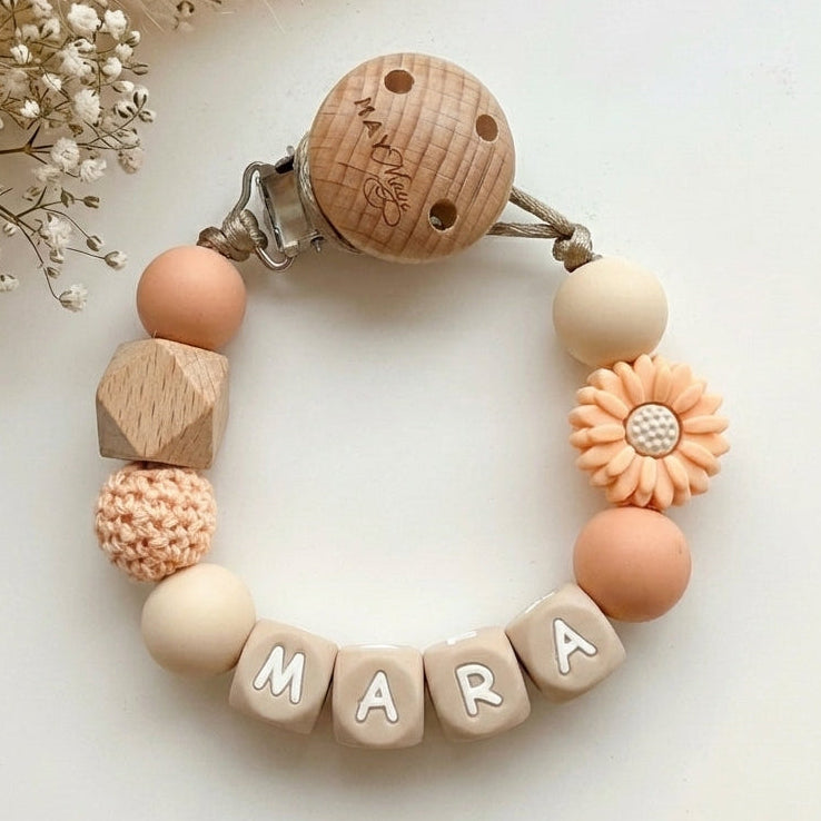Speenkoord met naam zalm beige bloemetje hout - May Mays