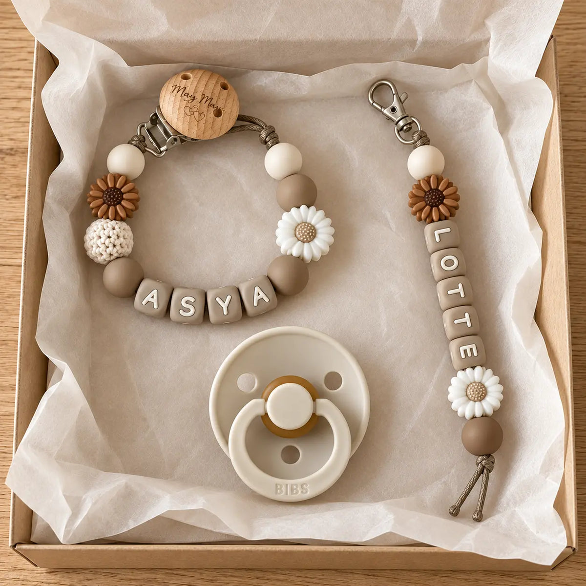 Newborn Cadeauset met Naam – Bloem Bruin Wit