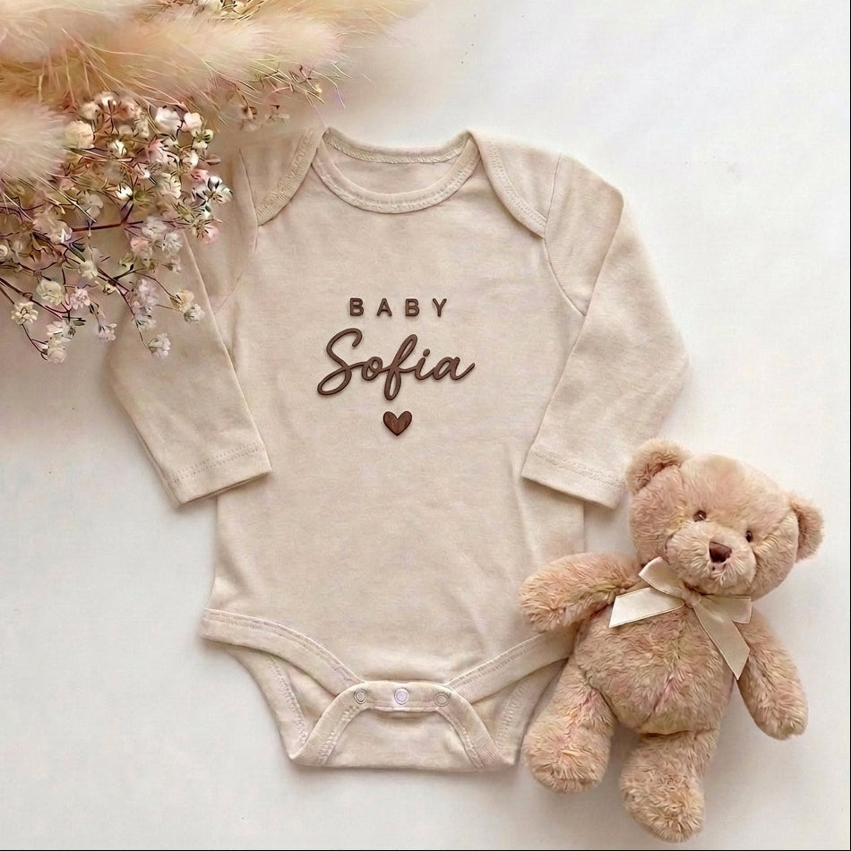 Romper met Naam Beige | Baby Naam Hartje | May Mays