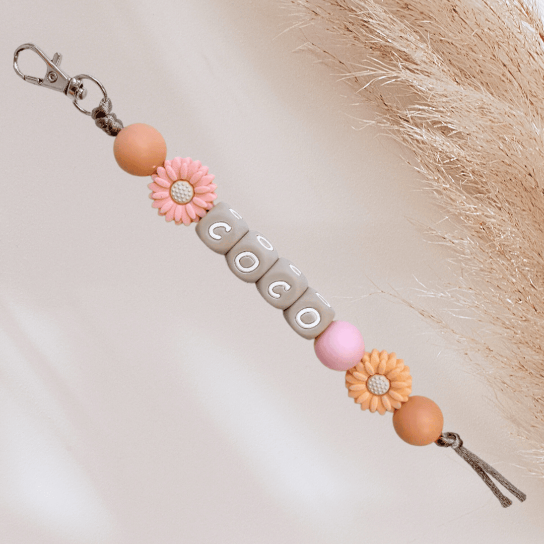 Sleutelhanger met naam peach en roze bloem
