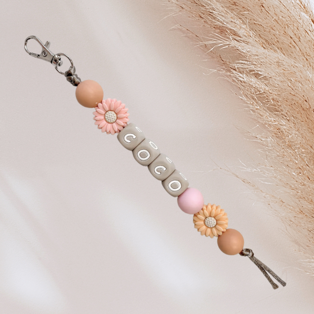 Sleutelhanger met naam peach en roze bloem