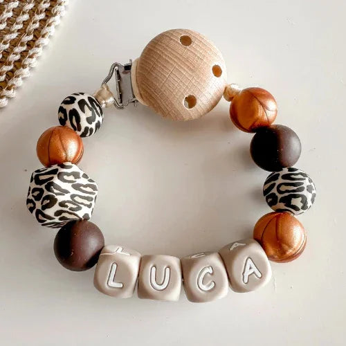 Speenkoord met naam – Leopard Bruin - MiniDulce