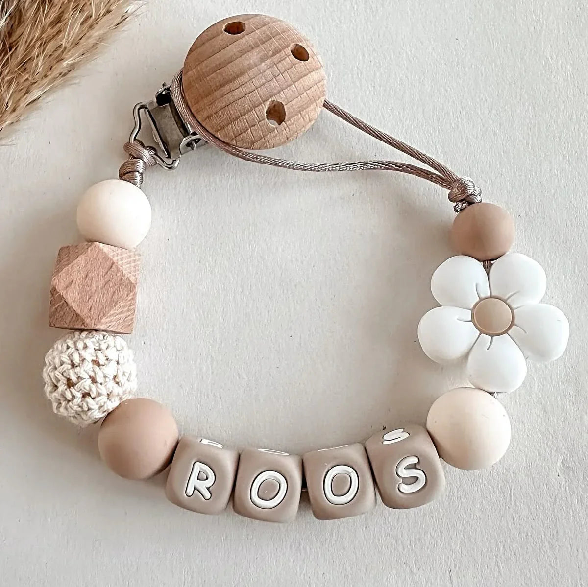 Speenkoord met naam – Witte Bloem Naturel - MiniDulce
