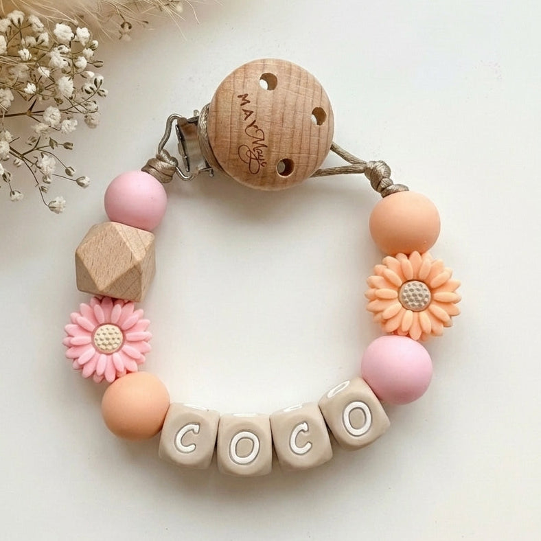 Speenkoord met naam peach en roze bloem - May Mays
