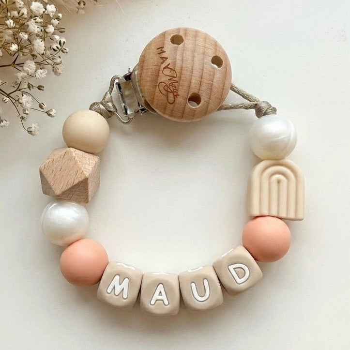 Speenkoord met naam peach parel regenboogje - May Mays