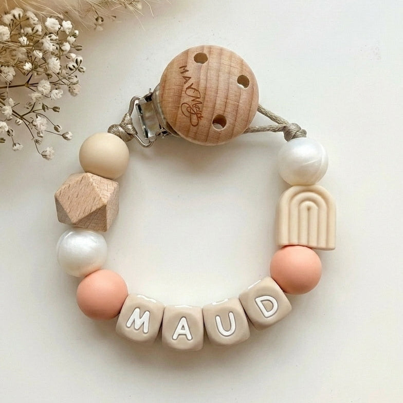 Speenkoord met naam peach parel regenboogje - May Mays