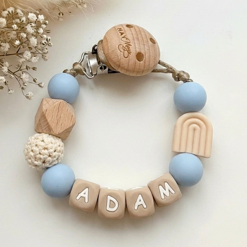Speenkoord met naam regenboog beige blauw - May Mays