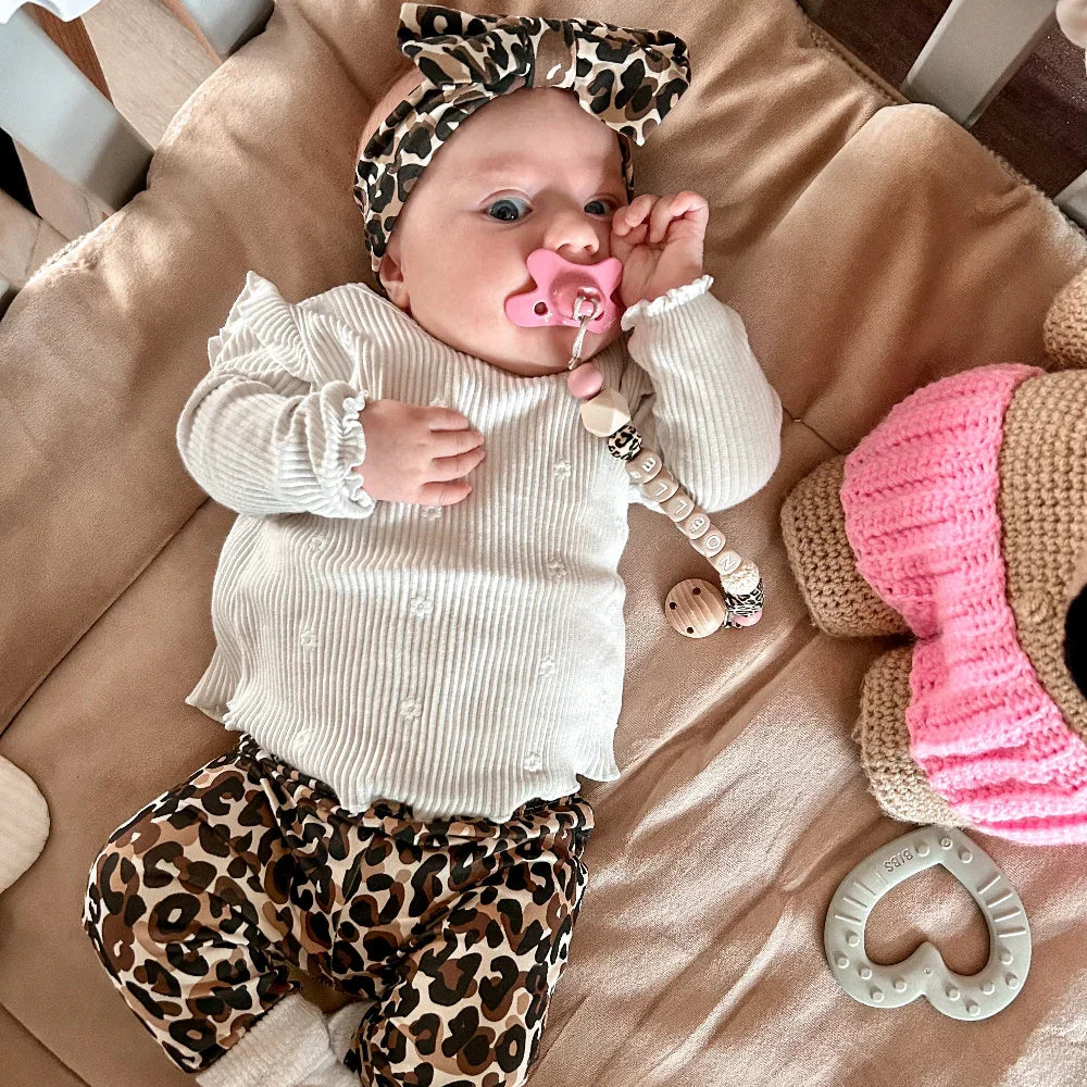 Speenkoord met naam – Panter Roze - MiniDulce